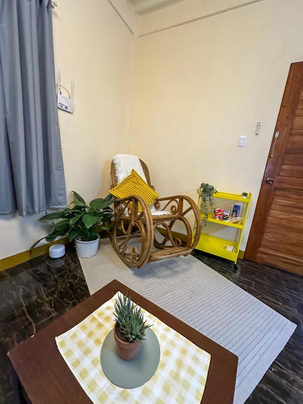 Stylish Studio Near Kabsat Surf Spots Urbiztondo San Juan Lu Apartment Luaran gambar