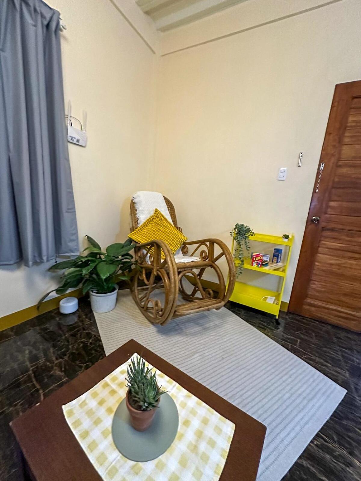 Stylish Studio Near Kabsat Surf Spots Urbiztondo San Juan Lu Apartment Luaran gambar