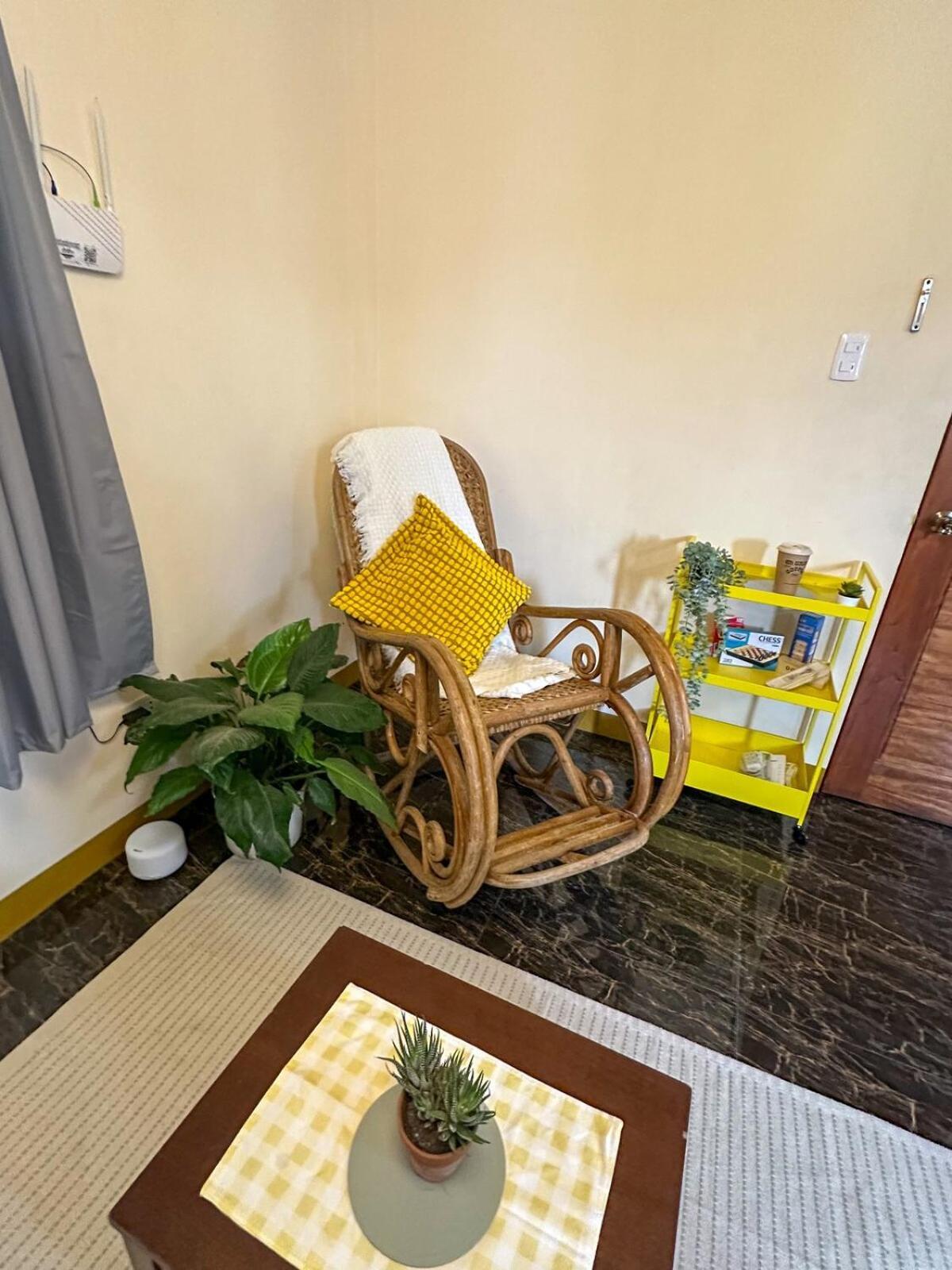 Stylish Studio Near Kabsat Surf Spots Urbiztondo San Juan Lu Apartment Luaran gambar